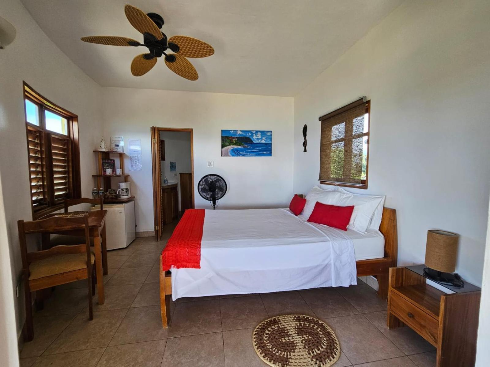 KuDehya Guesthouse Treasure Beach Exterior foto